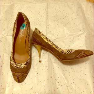 Brown suede and snakeskin pumps